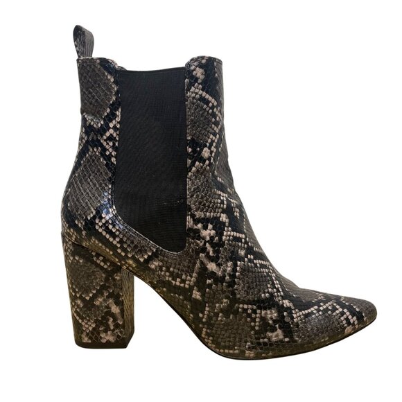Steve Madden Women’s Black Snakeskin Print Pointed Toe Ankle Boots Size 9.5M - Picture 1 of 10